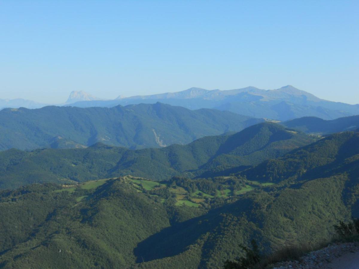 Agriturismo Le Castellare Montemonaco Ngoại thất bức ảnh