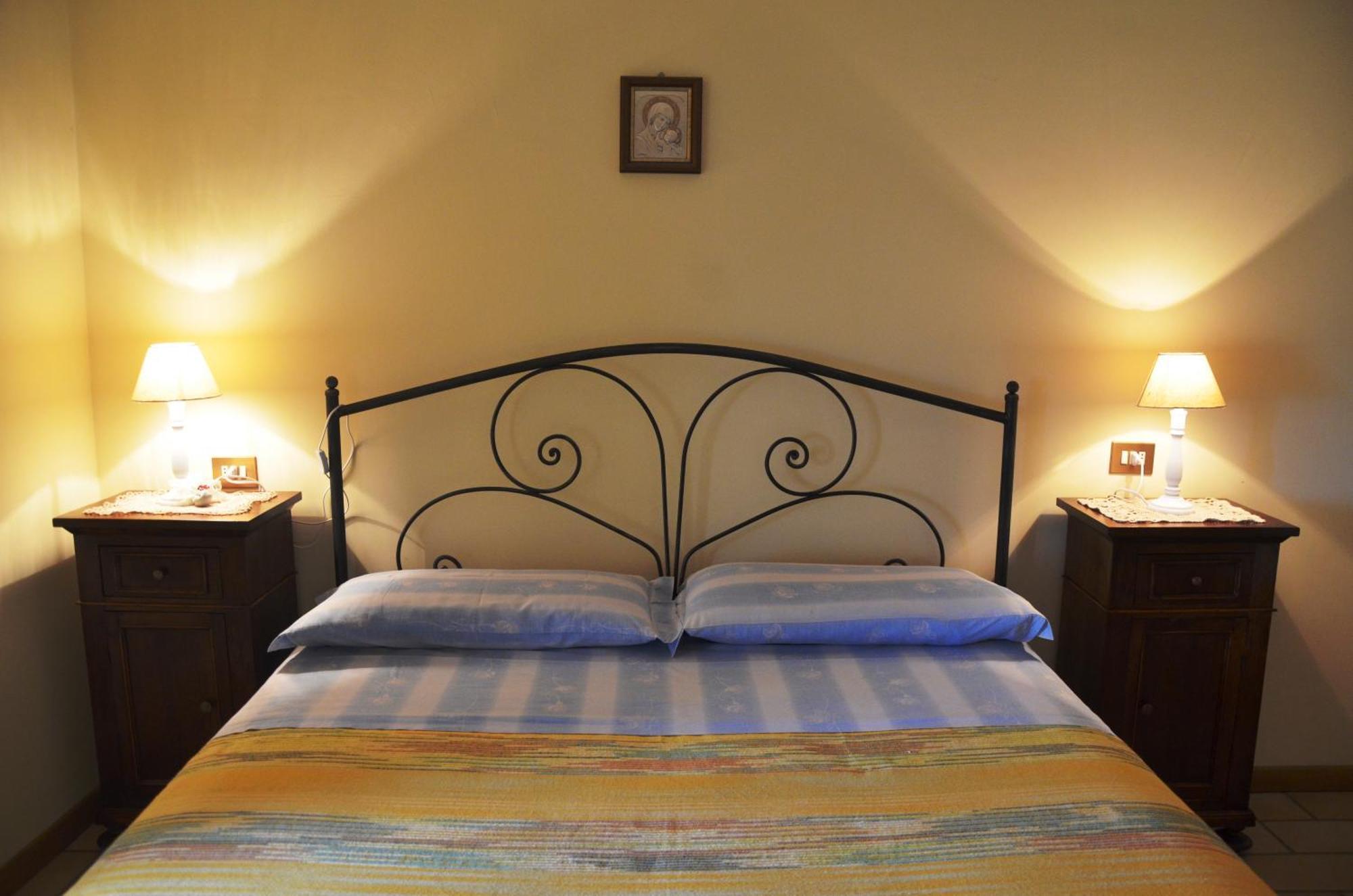 Agriturismo Le Castellare Montemonaco Phòng bức ảnh